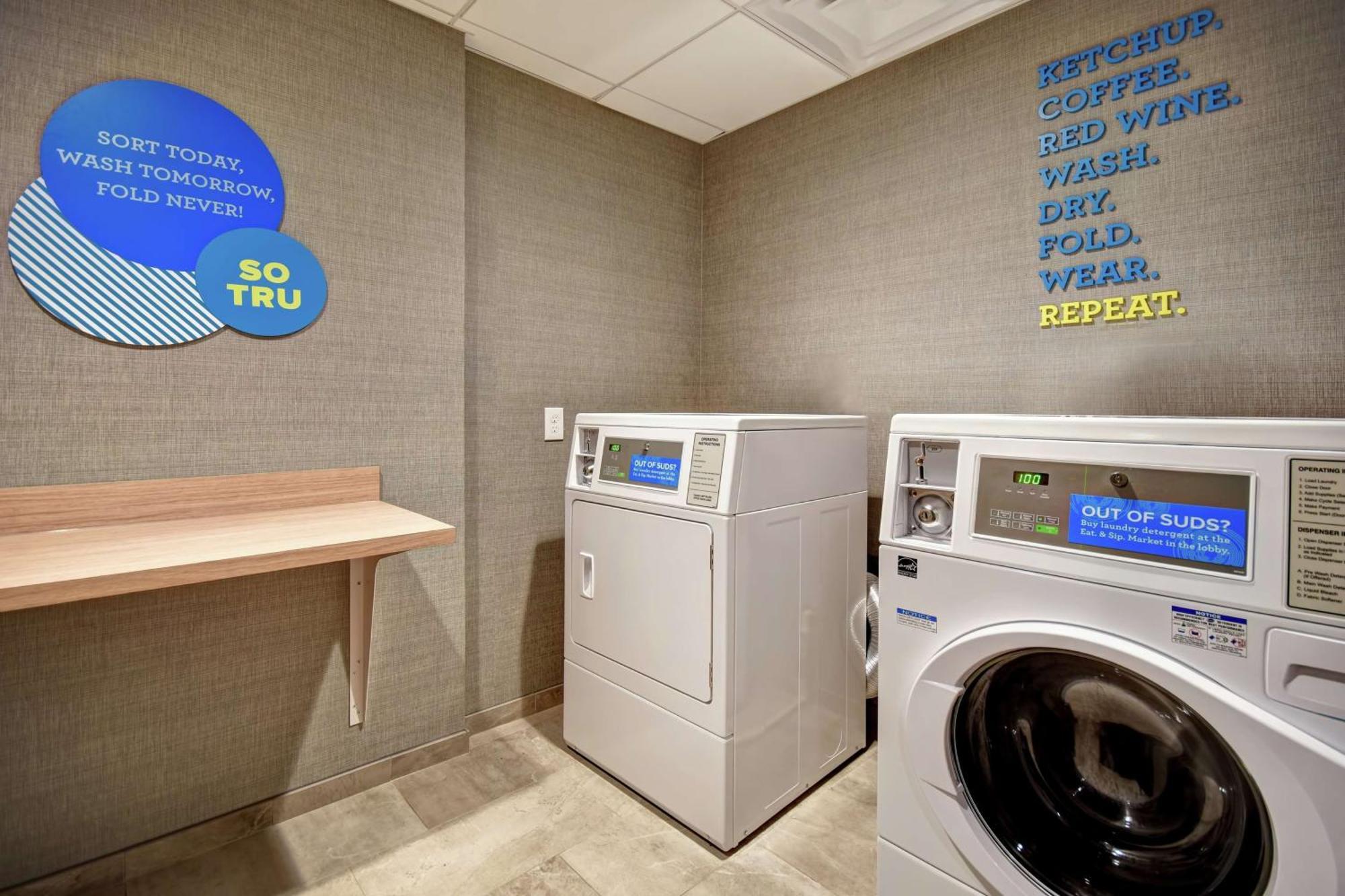 Tru By Hilton Cincinnati Airport South Florence Exterior photo